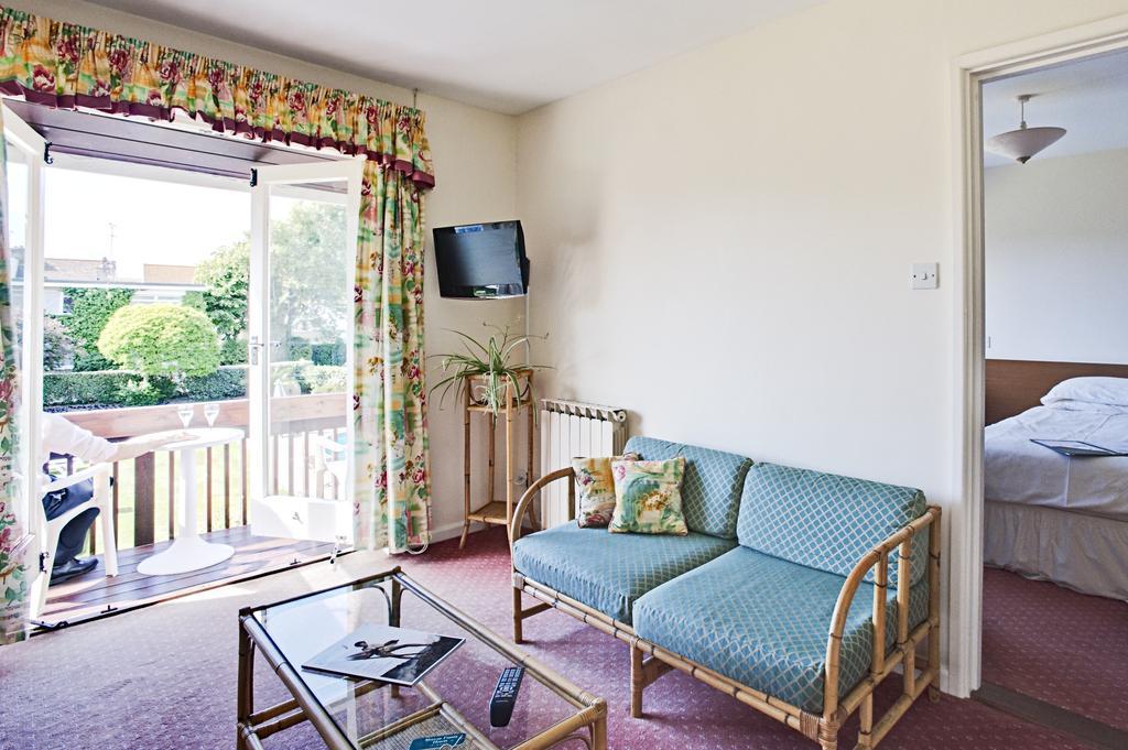 The Samares Coast Hotel & Apartments Saint Helier Facilities photo